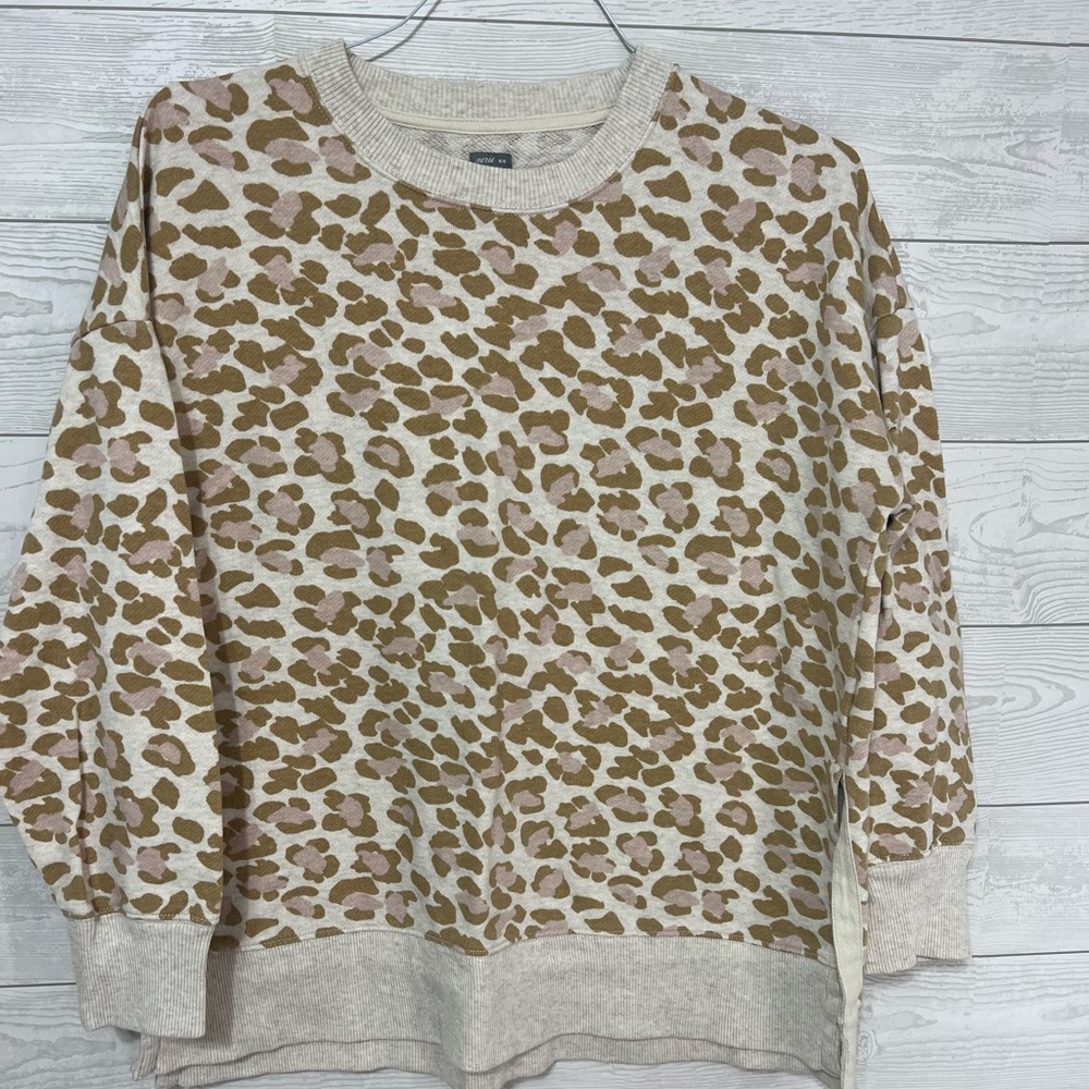 Aerie Oversized Cheetah Print Crewneck Pullover
Sweatshirt Size Medium